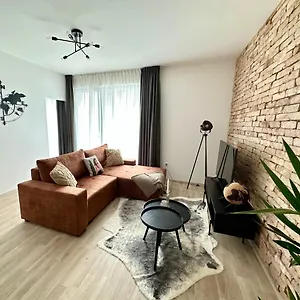 Апартаменты Cityscape ~ Ac/indoor Parking/balcony, Будапешт
